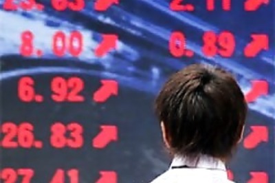 Opportunity in IT, pharma stocks