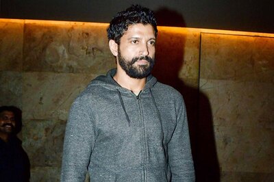 Farhan Akhtar Turns 44: Shraddha Kapoor, Anil Kapoor, Abhishek Bachchan Shower Love