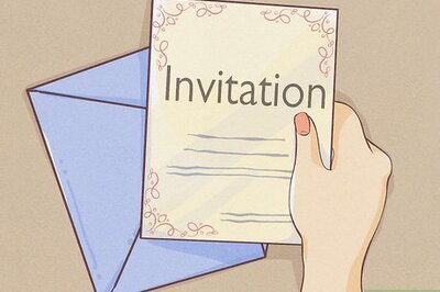 How to Dress For a Wedding