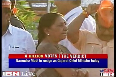 PM Modi to quit as Gujarat CM today, Anandiben likely to succeed him