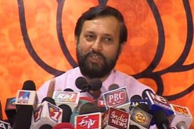 BJP slams UPA for 'diluting' stance against Pak