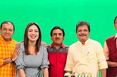 Munmun Dutta Poses With Dilip Joshi, Asit Modi As She Shares a Glimpse of TMKOC's 14 Years Bash