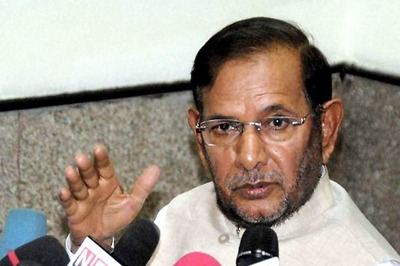 Sharad Yadav Receives Threat Letter from 'Right-wing Group'