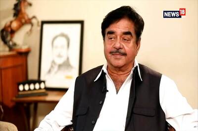 Speculation Around Shatrughan Sinha Becoming Delhi's New Congress Chief
