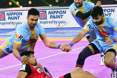 PKL: Puneri Paltan Play UP Yoddha, Winless Telugu Titans Clash with Bengal Warriors