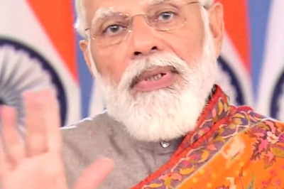 PM Modi Reviews Projects Worth Rs 20,000 Crore at 'Pragati' Meeting