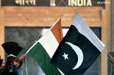 Fresh firing at LoC even as India talks tough with Pak