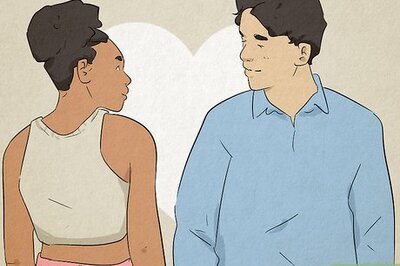 Sagittarius Woman & Cancer Man Compatibility: Love, Sex, and More