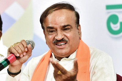 Ananth Kumar, Union Minister and BJP Leader, Dies of Cancer at 59; Karnataka Declares 3-Day Mourning, Holiday