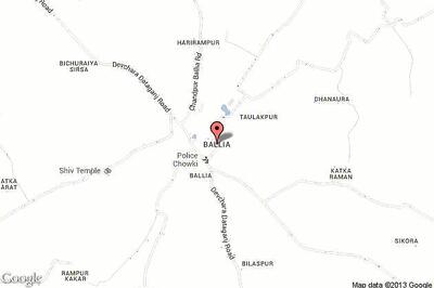 Man kills two daughters, injures wife over family dispute