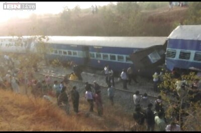 Karnataka: 8 dead, over 50 injured as 9 coaches of Bangalore-Ernakulam express train derails
