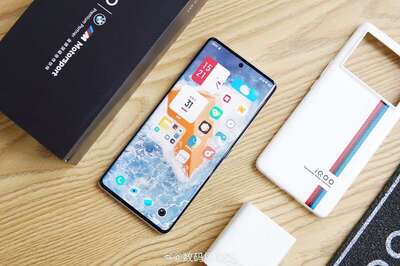 Despite COVID, Indians Bought More Smartphones In 2021: Report