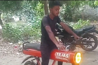 Bihar Car Wash Attendant Makes Battery Operated Bike With Scrap