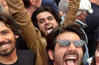 Kartik Aaryan Enjoys The Rolling Stones Concert; Farah Khan Says 'Make Mick Do Bhool Bhulaiyaa Step'