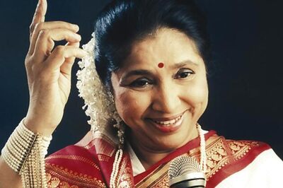 Singer Asha Bhosle condemns offensive lyrics, says she was shocked to hear 'Halkat Jawani'