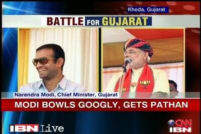 Gujarat polls: Irfan Pathan in support of Modi