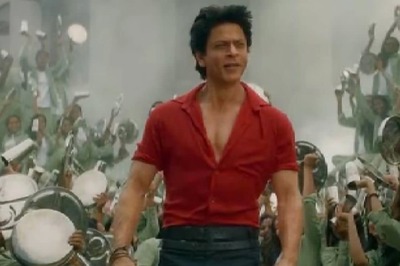 Shah Rukh Khan Treats Fans On His Birthday, Drops Extended Versions of Jawan On Netflix