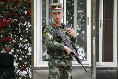 Thousands Displaced as Myanmar Army and Rakhine Rebels Clash