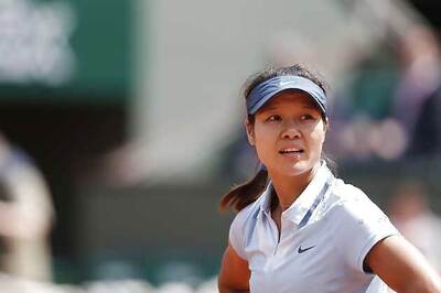 Li Na's feet on the ground after reaching third final