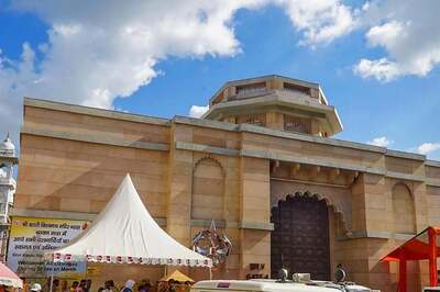 Gyanvapi Mosque Case: SC to Hear Muslim Side's Plea Challenging HC's ASI Survey Order Today