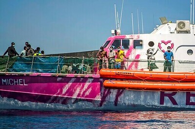 Artist Banksy On Migrant Crisis: 'All Black Lives Matter'