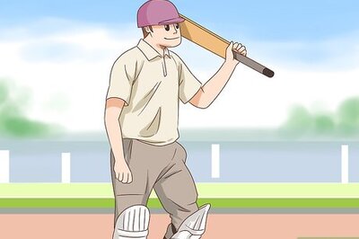 How to Bat Against Fast Bowlers
