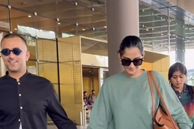 Sonam Kapoor And Anand Ahuja Papped Walking Hand-in-Hand At The Airport; Watch Video