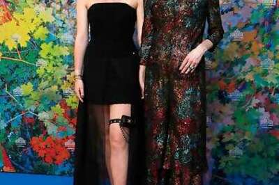 At Cannes, Joanna Hogg's 'The Souvenir Part II' Stands Out