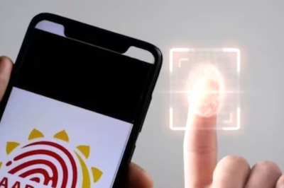 Does Aadhaar Card Become Invalid If Not Updated For 10 Years? UIDAI Answers