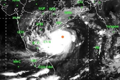 Odisha Govt Begins Massive Operation to Evacuate 8 Lakh People Facing Cyclone Fani Threat