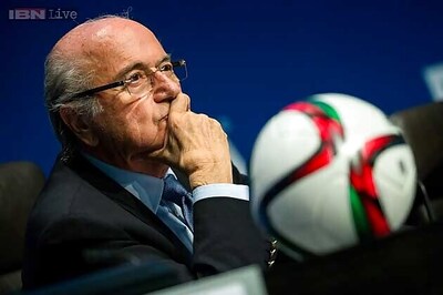 Pele backs Sepp Blatter's bid for re-election as FIFA president