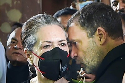 Lack of Clarity, 'Last Chance' to Rahul Gandhi Delay Polls for Congress Chief Again as Gehlot Waits in the Wings