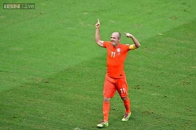World Cup 2014: Watch out for Robben's dives, says Costa Rica coach