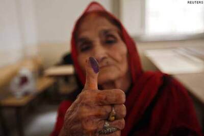 Pak witnesses huge voter turnout despite Taliban threats