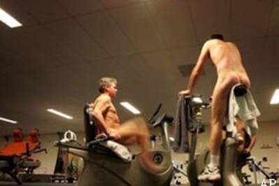 Nudists sweat it out at Dutch gym