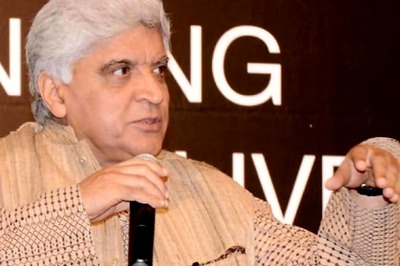 Javed Akhtar Seeks Muslim Cleric's Arrest Following Cow Slaughter Remarks