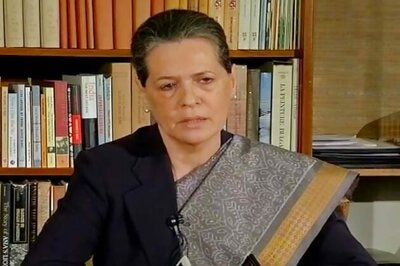 Maharashtra situation: Sonia holds talks with CM, senior leaders