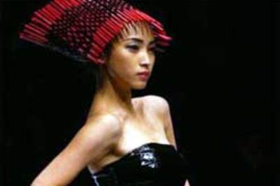 China Fashion Week: Body art, hot lingerie, more!