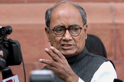 Digvijaya Says Land Deals Leading to Murders of BJP Leaders in MP, Draws Flak From Shivraj