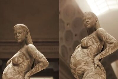 Met Gala 2022: Rihanna Honoured With a Statue of Her With a Baby Bump in the Metropolitan Museum of Art