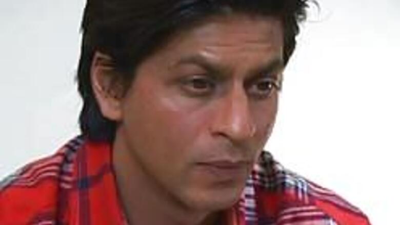 Small things make man great, NGO reminds SRK