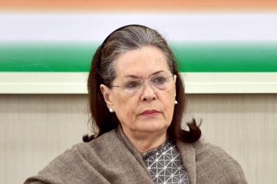 Sonia Gandhi Writes to PM Modi, Seeks Free Education for Kids Orphaned During Pandemic