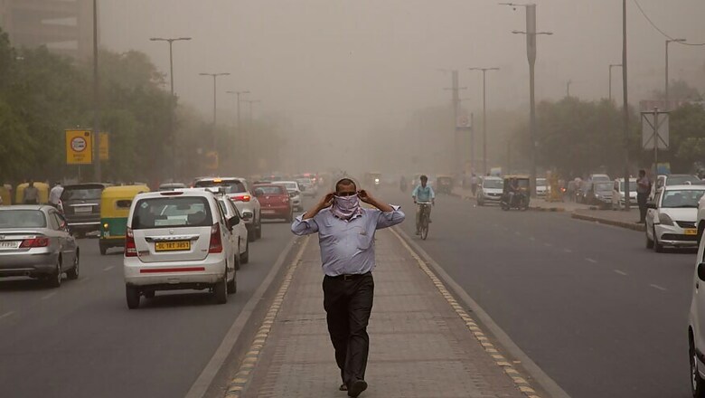 As North, East Prepares to Face the Storm, Experts Say it's an Yearly Phenomenon