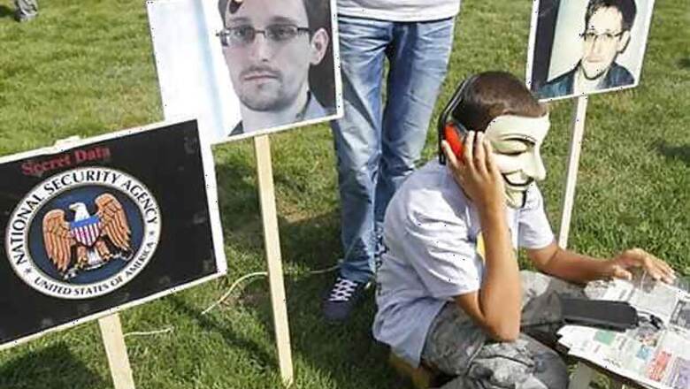 Snowden blames Obama for trying to block his efforts