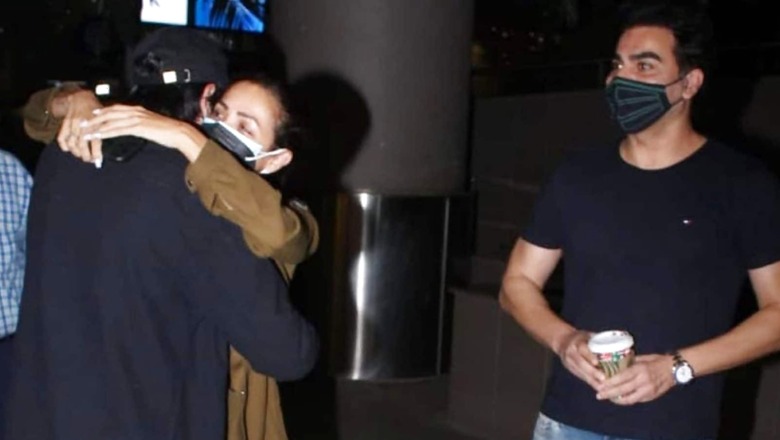 Malaika Arora Reunites With Ex-husband Arbaaz Khan to Receive Son Arhaan at Airport, Gets Emotional