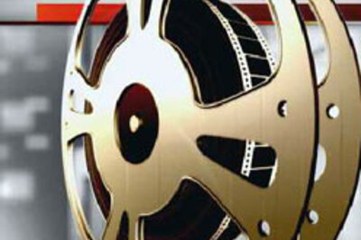 US college offers study trips to B'wood