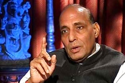 Rajnath takes up women's safety with Delhi Police