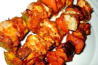 UK chef buys jet to deliver Indian food