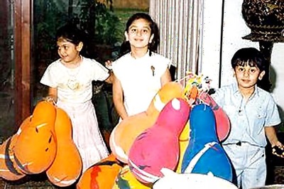 Childhood photo of Kareena at Ranbir's b'day party