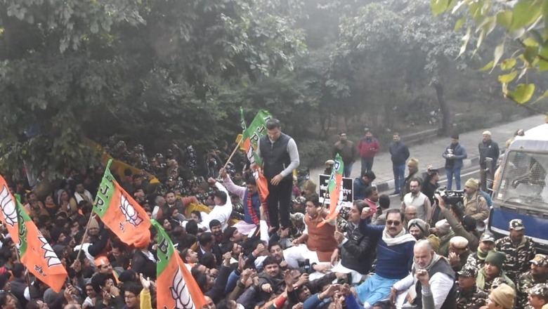 BJP Protests Against AAP Over MCD Meeting Disruption, Demands Suspension of Its Councilors